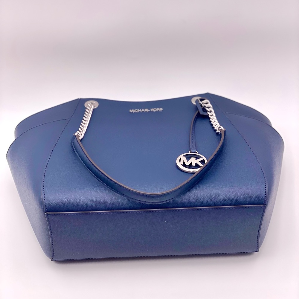 Michael Kors Shoulder Bag and Wallet Set - Picture 14 of 14